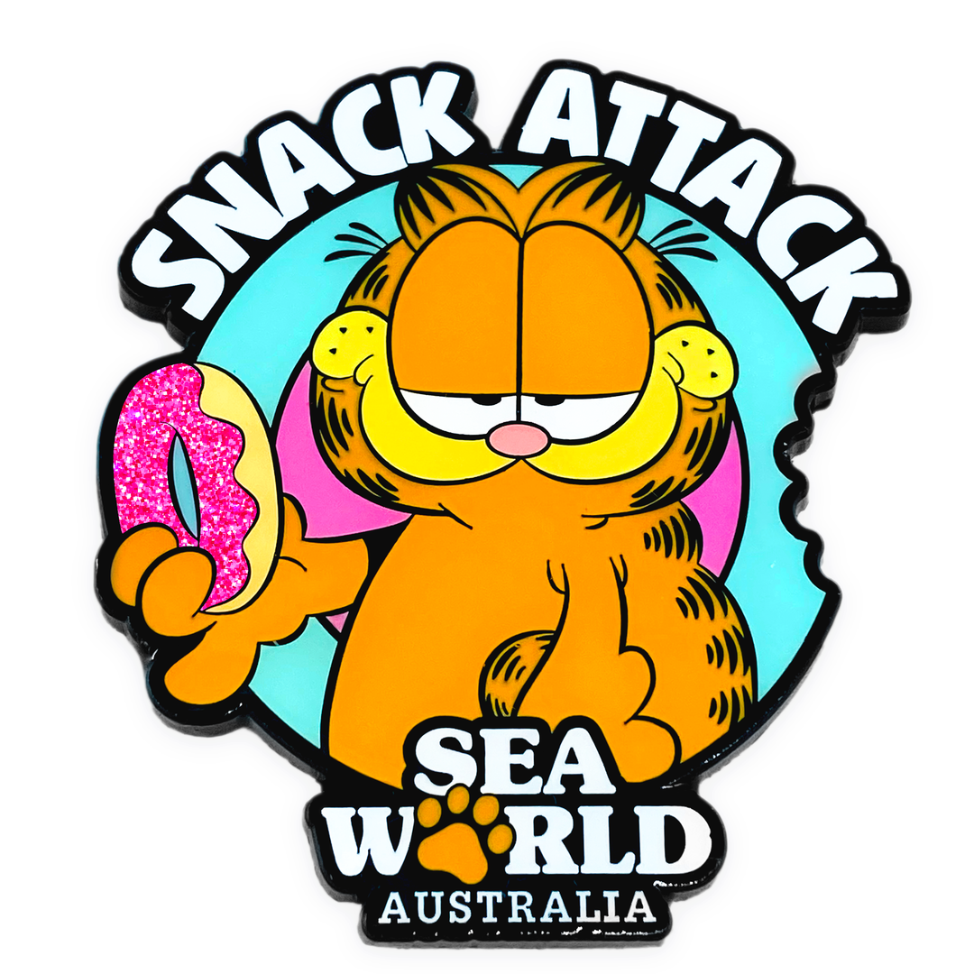 Garfield 'SNACK ATTACK' Magnet